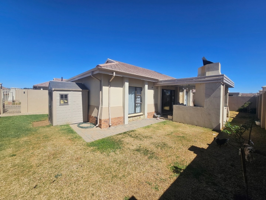 2 Bedroom Property for Sale in La Provance Free State